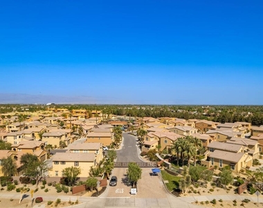 52230 Desert Spoon Court - Photo Thumbnail 48