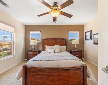 52230 Desert Spoon Court - Photo Thumbnail 29