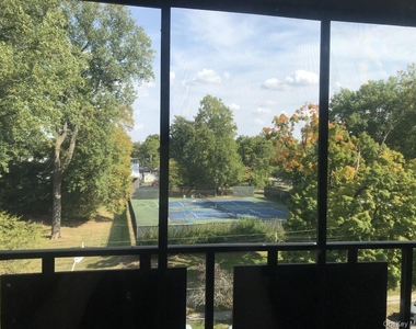 160 Academy Street - Photo Thumbnail 8