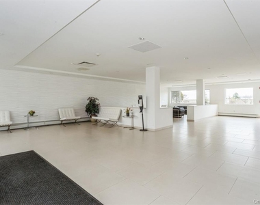 830 Shore - Photo Thumbnail 22