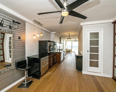 830 Shore - Photo Thumbnail 3