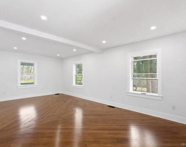 80 Swezey Street - Photo Thumbnail 13