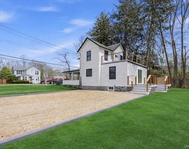 80 Swezey Street - Photo Thumbnail 4