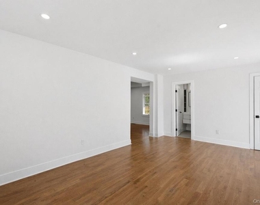 80 Swezey Street - Photo Thumbnail 9