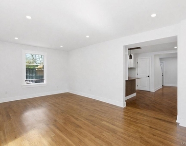 80 Swezey Street - Photo Thumbnail 11