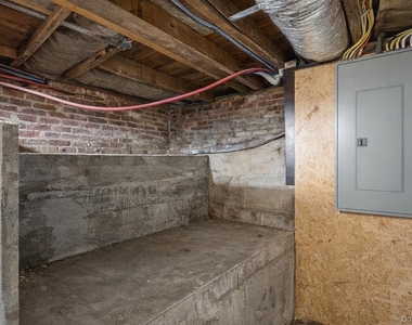 80 Swezey Street - Photo Thumbnail 21
