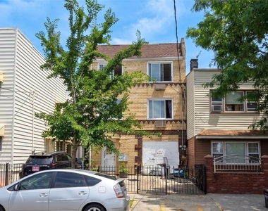 9517 84th Street - Photo Thumbnail 14