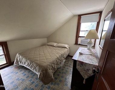 35 Zani Lane - Photo Thumbnail 16