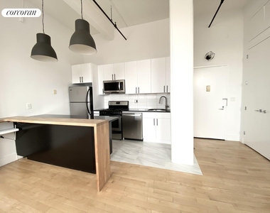 970 Kent Avenue - Photo Thumbnail 3