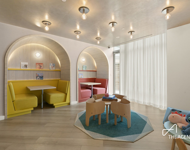 212 W 72nd Street - Photo Thumbnail 9
