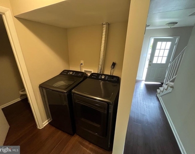 14808 Ensor Court - Photo Thumbnail 12