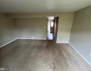 14808 Ensor Court - Photo Thumbnail 16