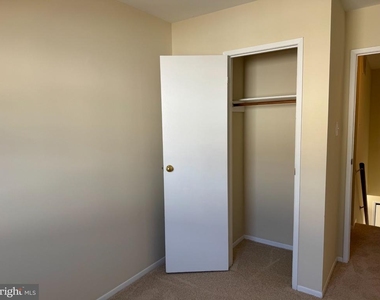 14648 Balsam Street - Photo Thumbnail 21