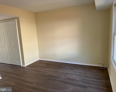 14648 Balsam Street - Photo Thumbnail 9