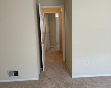 14648 Balsam Street - Photo Thumbnail 27