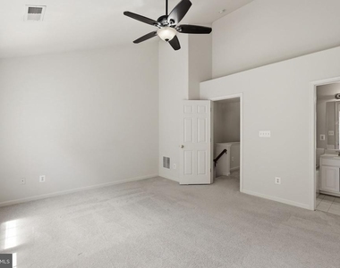 8727 Chorley Way - Photo Thumbnail 9