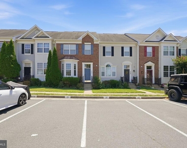 8727 Chorley Way - Photo Thumbnail 1