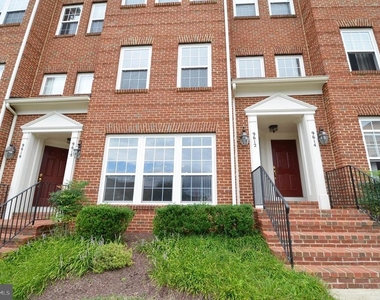 9612 Wigfall Way - Photo Thumbnail 1