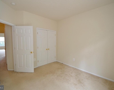 9612 Wigfall Way - Photo Thumbnail 25