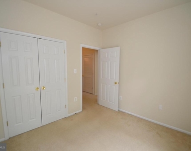 9612 Wigfall Way - Photo Thumbnail 23