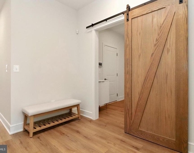 21740 Charing Cross Terrace - Photo Thumbnail 5