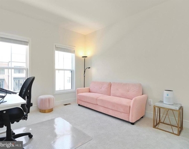 21740 Charing Cross Terrace - Photo Thumbnail 23