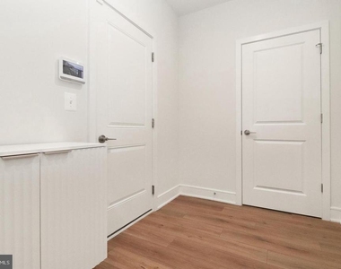 21740 Charing Cross Terrace - Photo Thumbnail 4