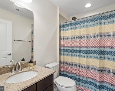 42609 Smokey Embers Terrace - Photo Thumbnail 27