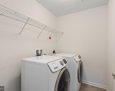 42609 Smokey Embers Terrace - Photo Thumbnail 28