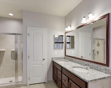43017 Clarks Mill Terrace - Photo Thumbnail 10