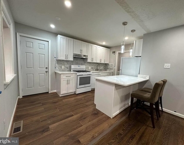 601 Madison Street - Photo Thumbnail 10