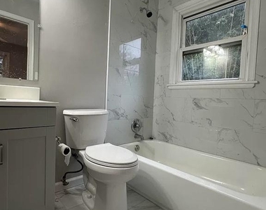 601 Madison Street - Photo Thumbnail 14