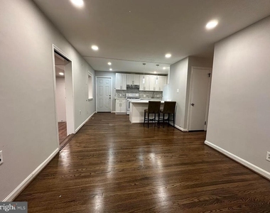 601 Madison Street - Photo Thumbnail 3