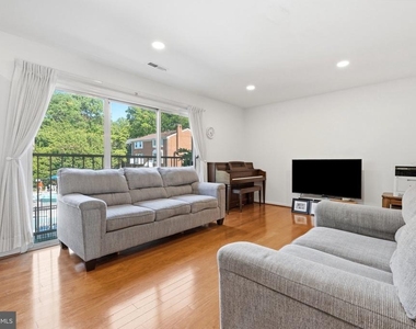 3695 Persimmon Circle - Photo Thumbnail 20