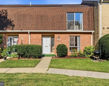 3695 Persimmon Circle - Photo Thumbnail 3
