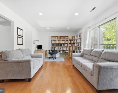 3695 Persimmon Circle - Photo Thumbnail 24