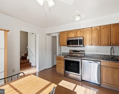3695 Persimmon Circle - Photo Thumbnail 10