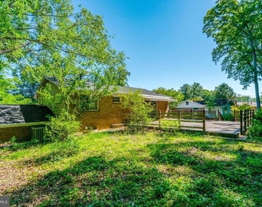 8527 Parliament Drive - Photo Thumbnail 40