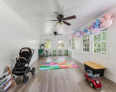11621 Sourwood Lane - Photo Thumbnail 14