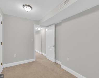 7205 Van Ness Court - Photo Thumbnail 38