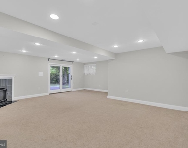 7205 Van Ness Court - Photo Thumbnail 31