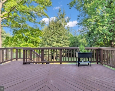 7205 Van Ness Court - Photo Thumbnail 39