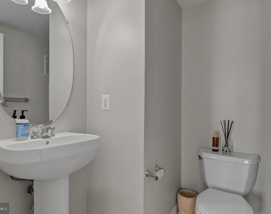 4619 Hummingbird Lane - Photo Thumbnail 15
