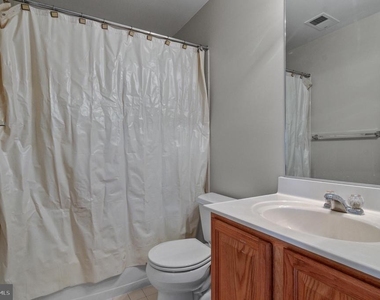 4619 Hummingbird Lane - Photo Thumbnail 20