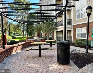 12925 Centre Park Circle - Photo Thumbnail 27