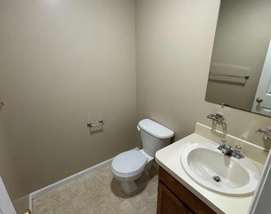 544 Allston Circle - Photo Thumbnail 6