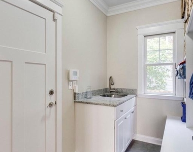 312 Pine Street - Photo Thumbnail 27