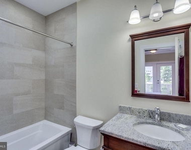 312 Pine Street - Photo Thumbnail 17