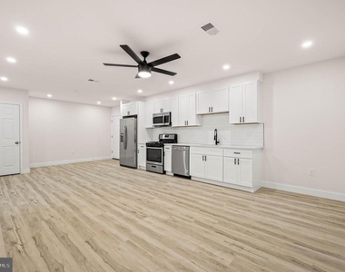 437 W Girard Avenue - Photo Thumbnail 21