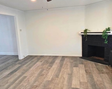 1108 E Stafford Street - Photo Thumbnail 8